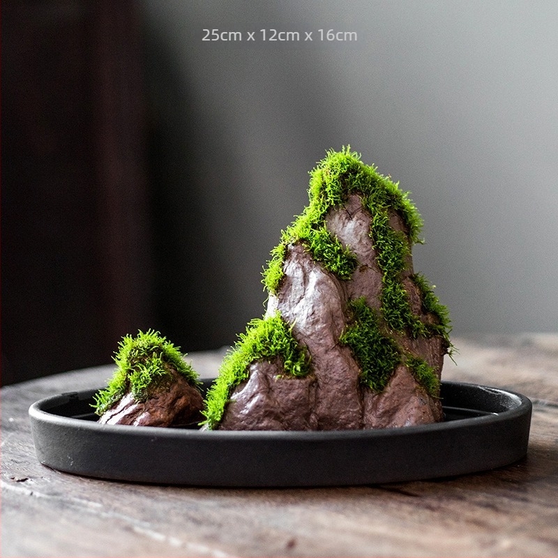 Stolni bonsai s vodnim krajolikom — svileno cvijeće, zen mikro krajolik