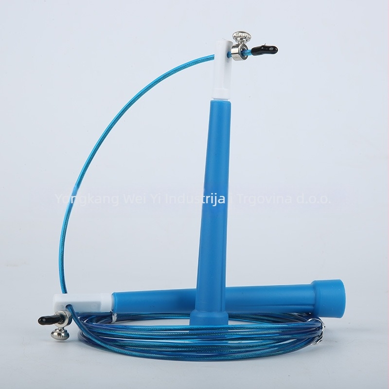 Skakačko užet s plastičnim ručkama i čeličnim užetom – PVC materijal, Adoric branda, pogodno za trčanje i fitness