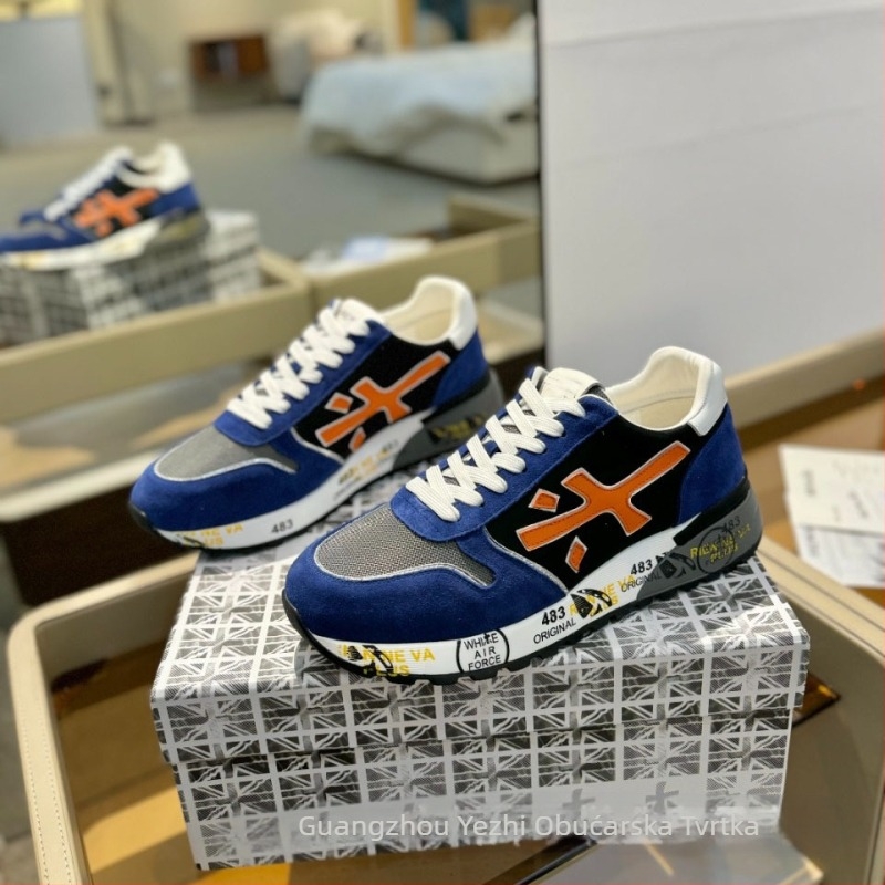 Unisex casual tenisice s debelim potplatom, gornji dio od prve sloj govedje kože + umjetna koža + tkanina; unutarnji dio od ovčje kože; prednje vezanje; potplat od gumene pjene