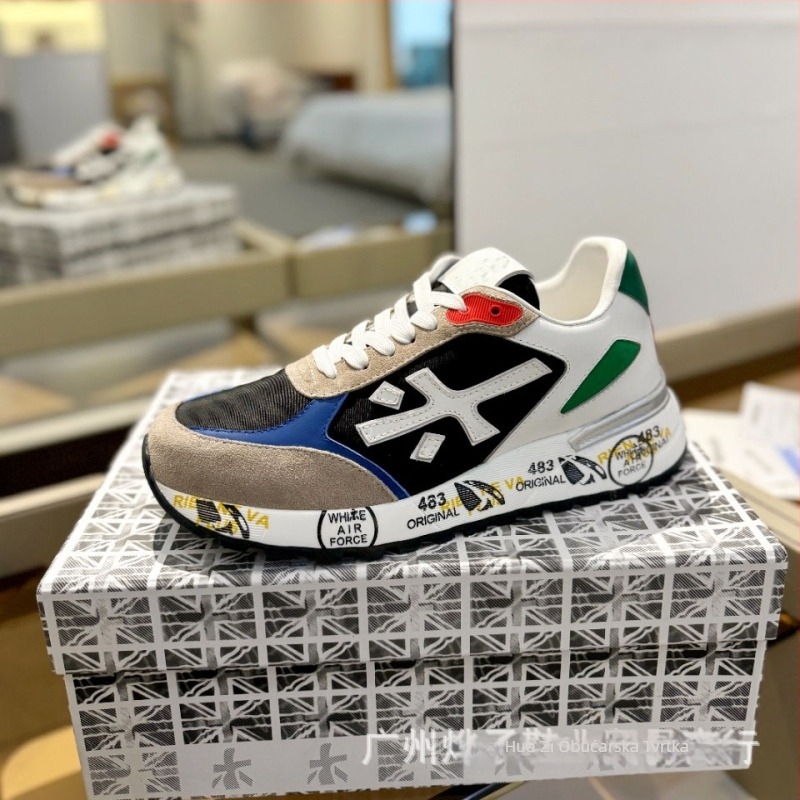 Unisex casual tenisice s debelim potplatom, gornji dio od prve sloj govedje kože + umjetna koža + tkanina; unutarnji dio od ovčje kože; prednje vezanje; potplat od gumene pjene