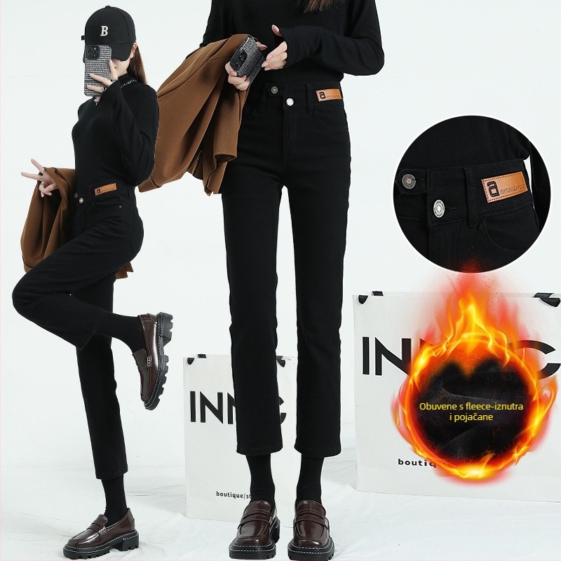 Ženske traperice s ravnim krojem, flis navlaka, visokim strukom, duljina 9/10, 70–80% pamuka