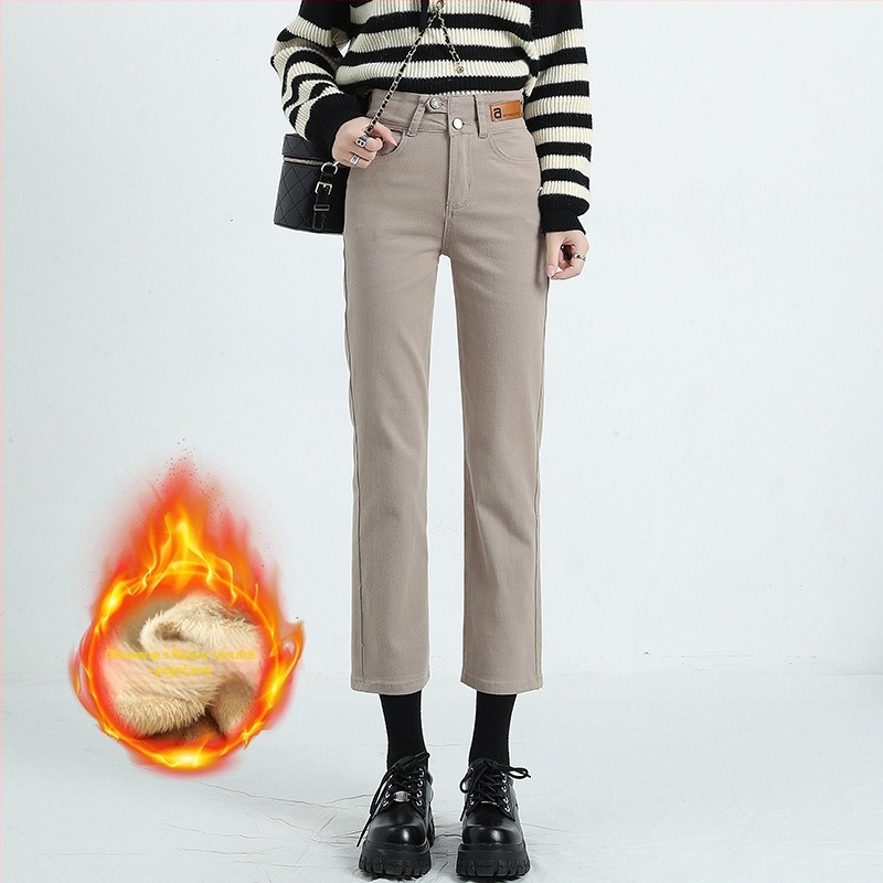 Ženske traperice s ravnim krojem, flis navlaka, visokim strukom, duljina 9/10, 70–80% pamuka