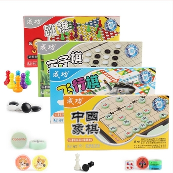 Magnetni višestruki skup igara za šah i društvene igre: šah, kineski šah, Go, dama i Gomoku; materijal PP; edukativno.