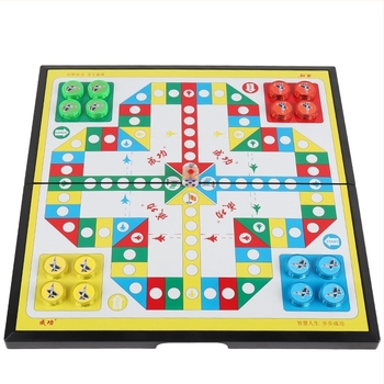 Magnetni višestruki skup igara za šah i društvene igre: šah, kineski šah, Go, dama i Gomoku; materijal PP; edukativno.