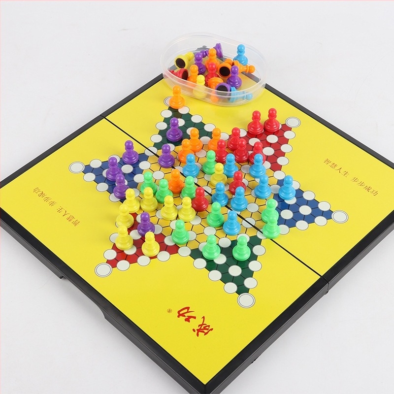 Magnetni višestruki skup igara za šah i društvene igre: šah, kineski šah, Go, dama i Gomoku; materijal PP; edukativno.