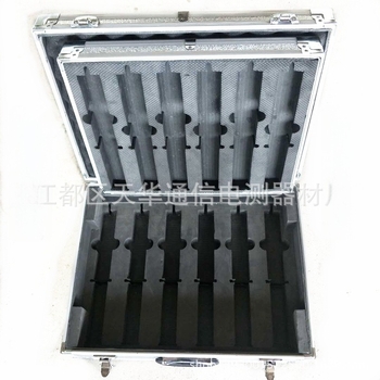 Set za uzimanje uzoraka transformator ulja u kutiji od aluminijske legure, s posudama za ulje (4/6 komada) i bočicama sa širokim otvorom od 250 ml