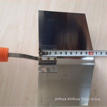 Kutna špatula od nehrđajućeg čelika, Marka Believe it or not, Namjena: skidanje boje sa zidova, Serija: trokutasti tip noža