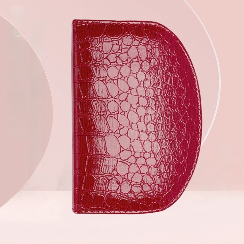 Set kozmetičkih alata s četkom za puder, alatom za usne, kliješta za nokte, trimer za obrve i četkom za čišćenje; materijali: PS, PVC, 2Cr13, nehrđajući čelik, aluminij; OEM; neto masa 240 g; pakiranje 60 komada