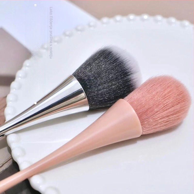Mottery Dust Brush — Višenamjenska četkica za make-up, četka za nokte i četkica za puder