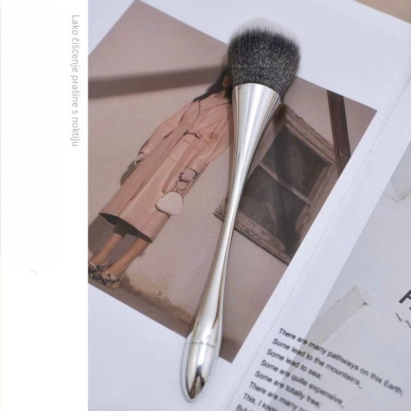 Mottery Dust Brush — Višenamjenska četkica za make-up, četka za nokte i četkica za puder