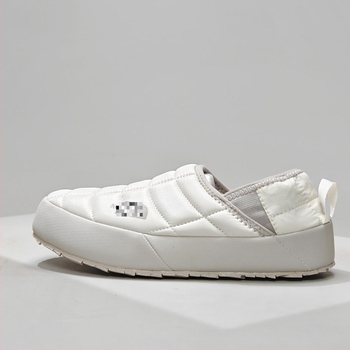 Unisex tenisice za trčanje s toplom podstavom, udobne i otporne; gornji dio TPU + umjetna koža + tkanina; đon od gume; vezanje šnurama.