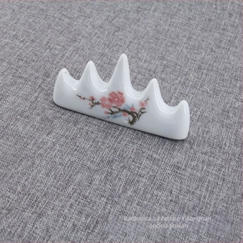 Keramički držač za četkice, oblik s pet prstiju i motiv šljive cvijeta, pribor za kaligrafiju