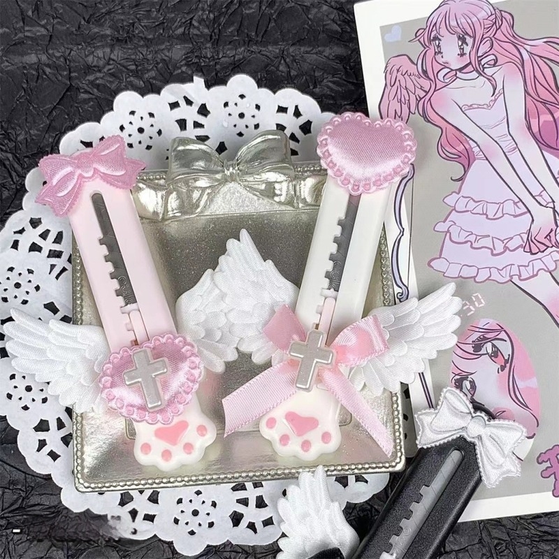 Mini prenosni nož za hobby s dizajnom djevojačkog srca, mačje šape i anđela krila – Muzi Blue Cat Claw Knife