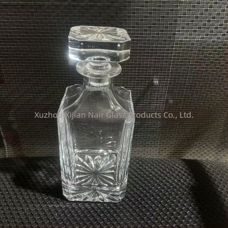 Kristalni dekanter za whisky – europski stil, retro luksuz, uključuje poklopac i čaše, 6-dijelni set