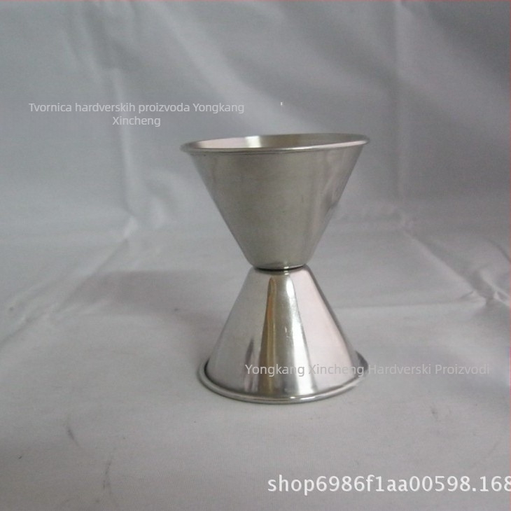 Nehrđajuća čelična dvostruka mjerna šalica s zakrivljenim rubom, kapacitet 1-100 ml, moderni minimalistički dizajn, mogućnost otiska logotipa