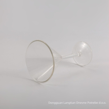 Plastična martini čaša Lang Tian, moderan i jednostavan stil, mogućnost tiskanja logotipa, prilagodba proizvodnje, kapacitet 301–400 ml, težina 108 g