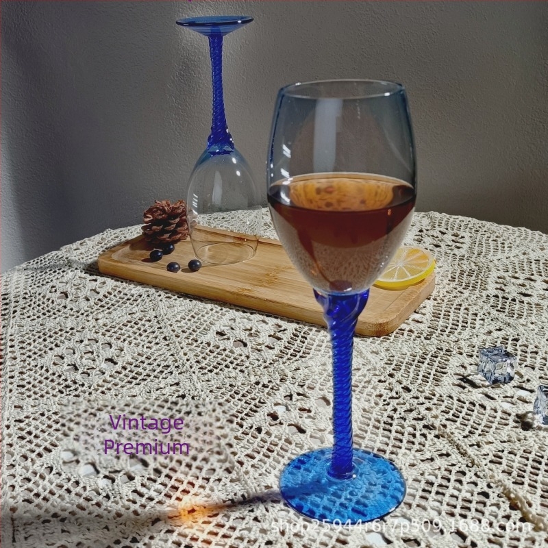 Vinska čaša od stakla, goblet u retro stilu, kapacitet 201–300 ml, mogućnost prilagođavanja i otiska logotipa