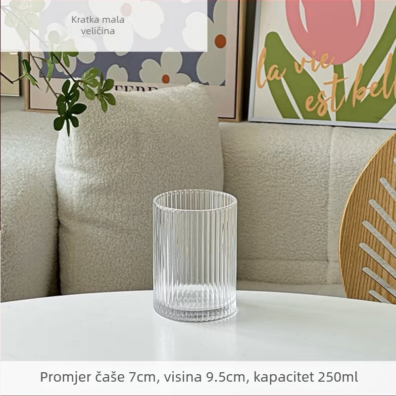 Staklena čaša s vertikalnim uzorkom, kapacitet 300–400 ml, premium čaša za koktele i vodu