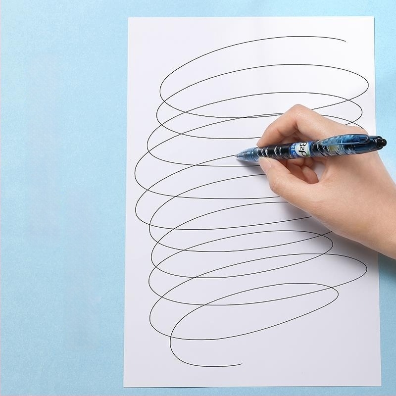 Pilot Baile Baote Bottle Pen B2P gel olovka, crna/plava, za učenike