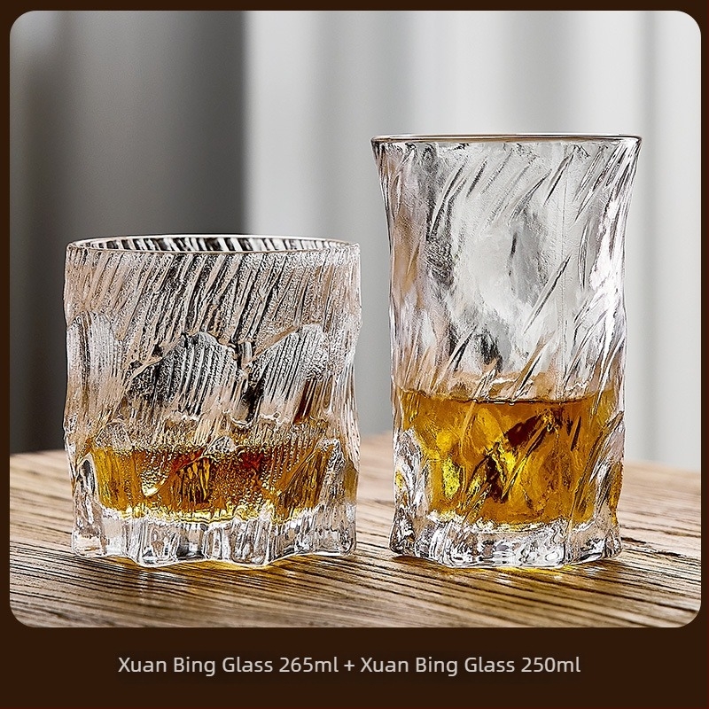 Dva kristalna čaša za whiskey, tekstura glečera, europski stil