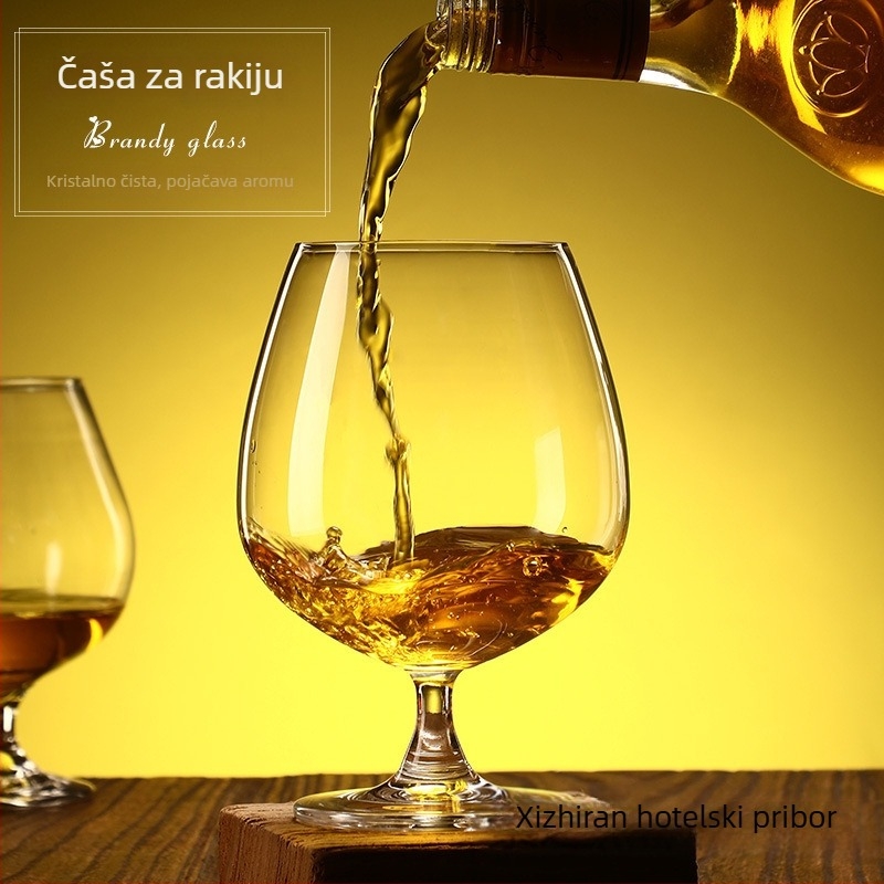 Staklena čaša za vino, kapacitet 101-200 ml, jednostavan stil