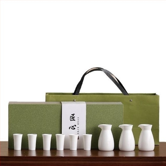 Porcelanski set za piće s modernim minimalističkim dizajnom; mogućnost tiskanja logotipa; lansiranje 2023.; vrhunska kvaliteta.