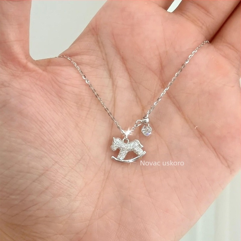 Ženski ogrlicu — nehrđajući čelik, lanac s križem, privjesak od bakra s ugrađenim cirkonima, oblik životinja/zodijak, lagani luksuzni stil
