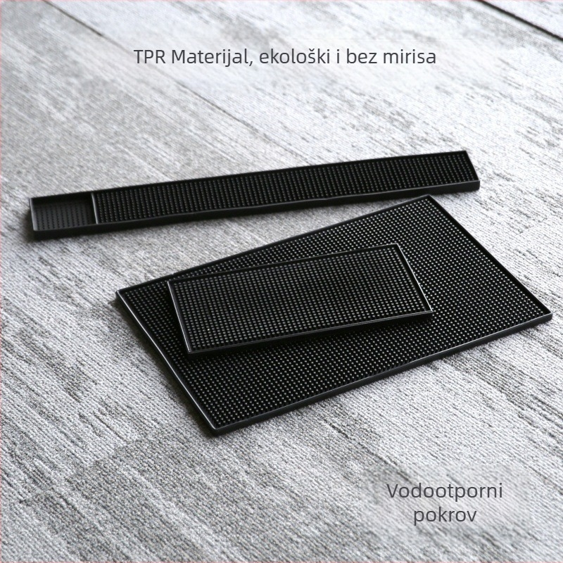 Set alata za bar: trenuta boca, bar mat, kutija soli, kutija voća, klips za led, lopatica za led i šejker čaša — JD marka, plastika, moderni minimalistički stil, lansiran u proljeće 2013., pakiranje u jednom komadu.