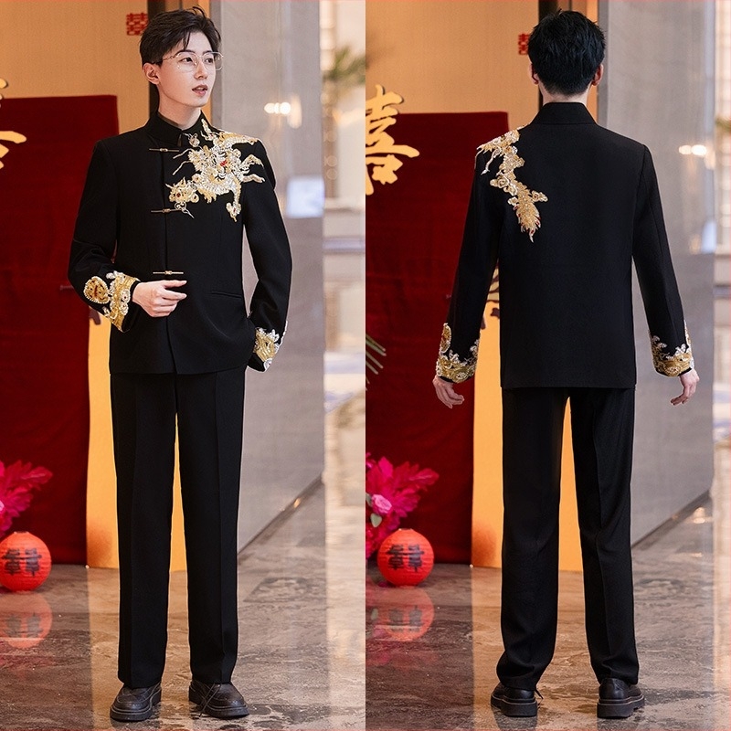 Mladoženin kostim u kineskom stilu sa stojećim ovratnikom, uski kroj, četiri sezone, tri gumba na prednjem dijelu