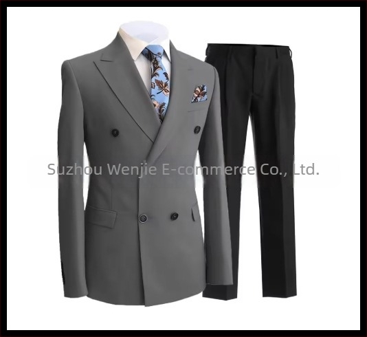 Muški slim fit odijelo s dvostrukim kopčanjem, špičasti rever, serge tkanina (70% poliester), pogodan za vjenčanja