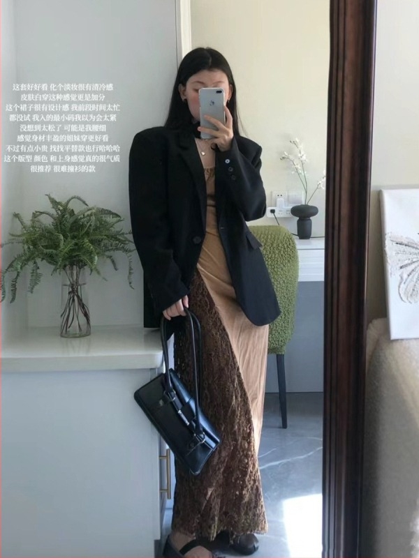 Ženski blejzer - labav kroj, polo ovratnik, dugi rukavi, jedno dugme, poliestersko-spandex smjesa