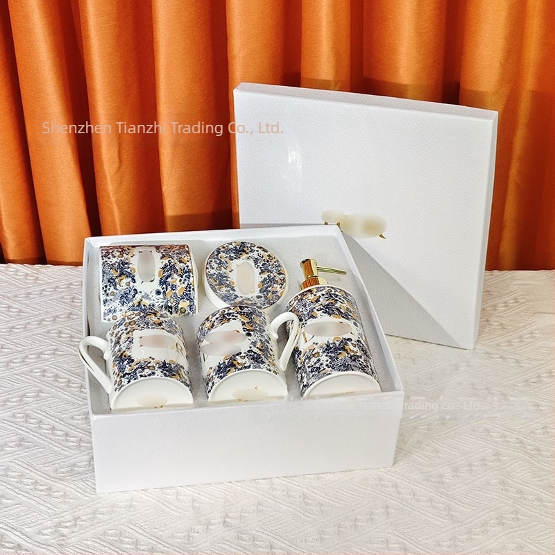 Set kupaonice od kostnog porculana, pet dijelova, uključuje čašu za ispiranje usta i držač za četkice, moderan luksuzni dizajn, mogućnost personalizacije i ispis logotipa
