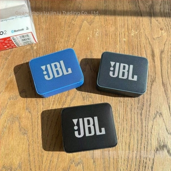 Prijenosni Bluetooth zvučnik s ugrađenim mikrofonom, Bluetooth 5.0, domet 10 m, raspon frekvencija 60 Hz–15 kHz, SNR ≥75 dB, baterija 100–300 mAh