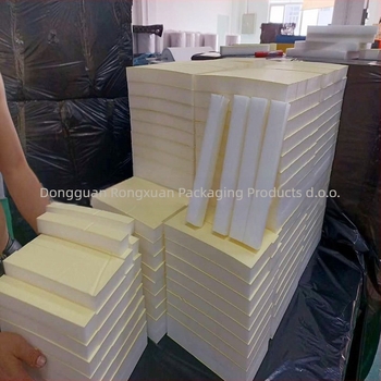 Poliuretanska pjena za pakiranje s unutarnom podrškom otporna na udarce; gustoće 15/20/25/35/50; debljina 3–100 mm; prilagodljiva obrada.