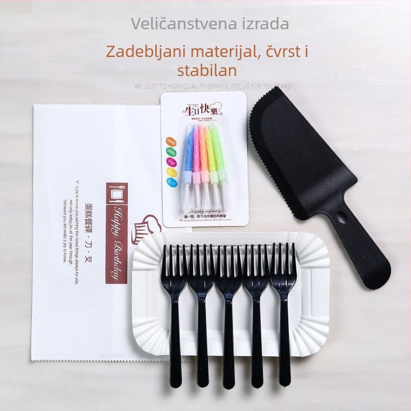 Kombinirani set tanjura za tortu za rođendan: jednokratni tanjuri i pribor, četiri u jednom (pravokutni oblik, marka Unique, moderan minimalistički stil)