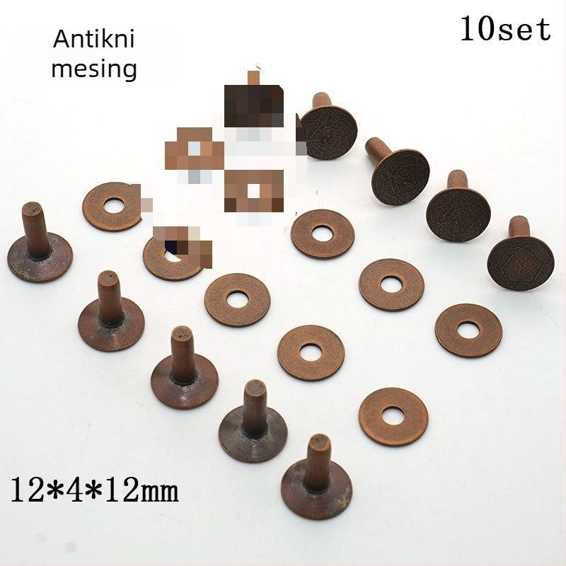 Kožni metalni dodaci za torbe i kaiše s nitima — materijal: drugi; obrada: vezenje; porijeklo: drugo; uzorak: drugo