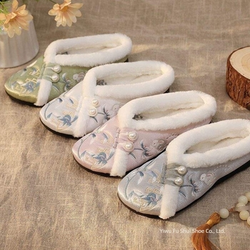 Domaće papuče s Hanfu motivima, pamučni gornji dio, vunena podstava, TPR potplat, protuklizno