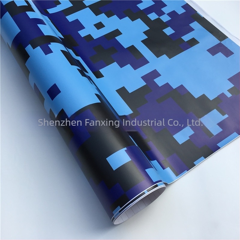 Folio za promjenu boje karoserije s digitalnim kamuflažnim geometrijskim uzorkom, PVC film, prilagodljive dimenzije, ugradnja ljepilom