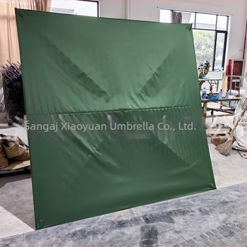 Sklopivi kišobran za ogradu s okvirom od četiri rebara, čeličnim vratilom, aluminijskom ručkom i poliester platnom