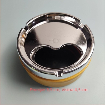 Plastični pepelnjak s poklopcem – minimalistički dizajn, Terra marka, ponovo upotrebljiv