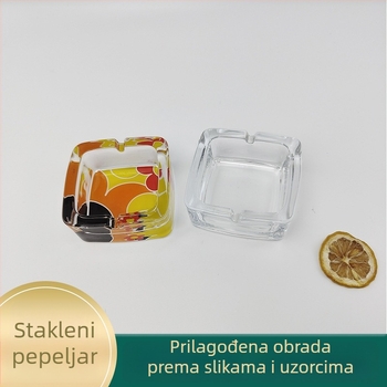 Stakleni pepelnjak s premium dojmom, za kućnu upotrebu u dnevnom boravku ili spavaćoj sobi, pogodan za hotelske i uredske prostore.