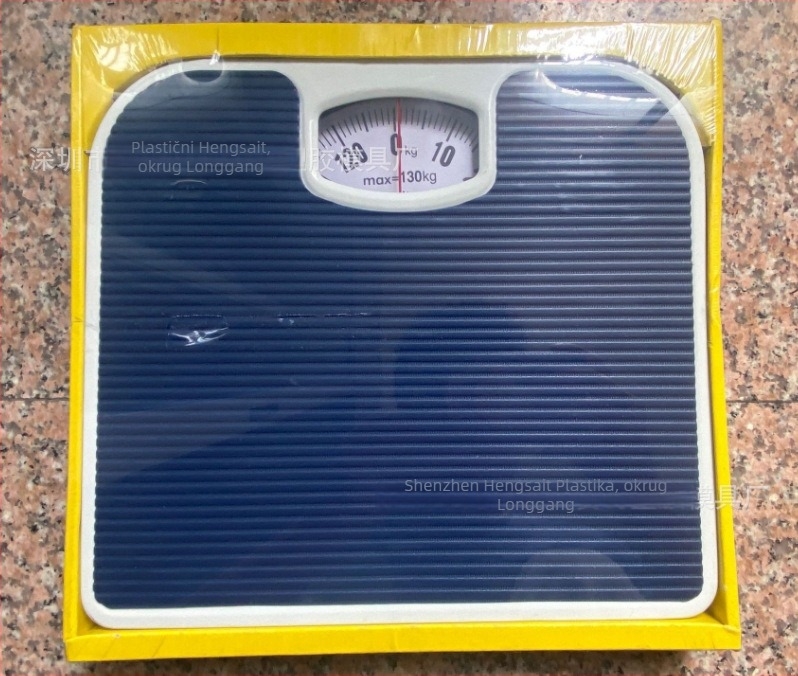 Henset elektronička vaga za odrasle, kapacitet 130 kg, mjeri tjelesnu težinu.