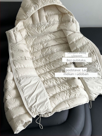 Ženska puffer jakna s kapuljom, slobodan kroj, najlon tkanina, sadržaj perja 86–90%, punjenje 101–200 g