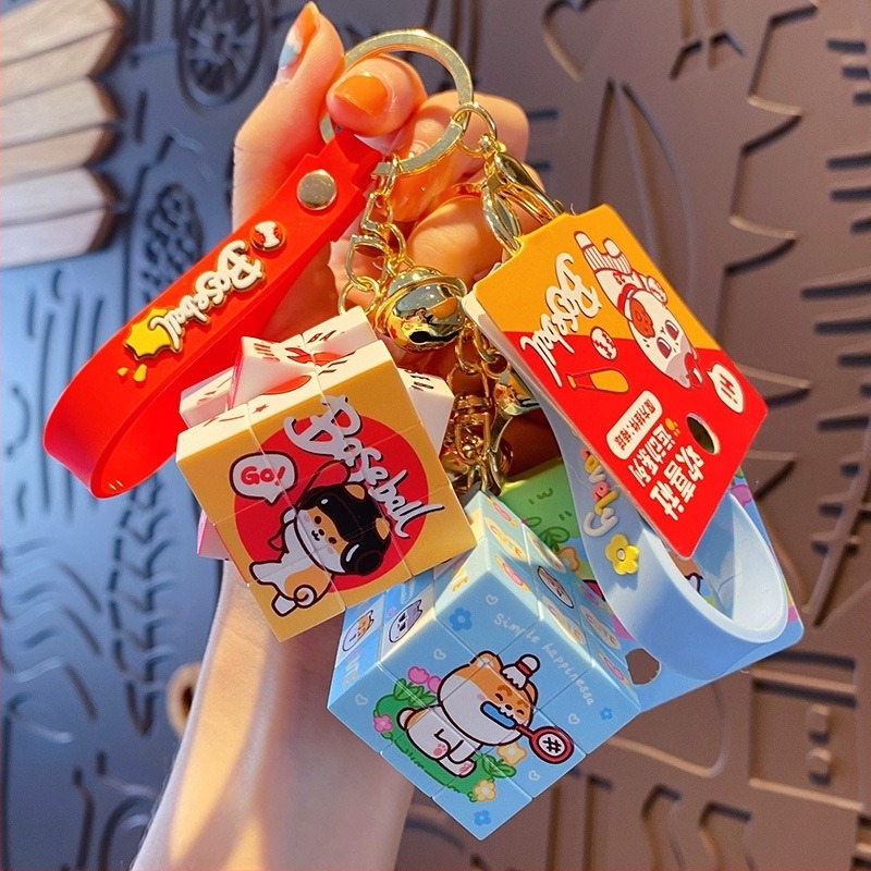 Kljucni lančić Rubikova kocka – mini slagalica 3x3, kaučuk, odvojeno pakiranje, IP ovlaštenje: Da (Genuine Joy Club Rubik's Cube)