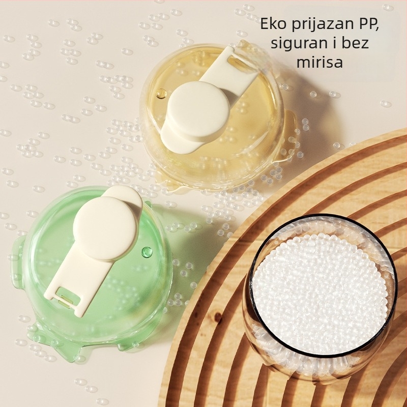 Prenosna kutija za dječju mliječnu formulu s podijeljenim pretincima, zatvoren poklopac, jedna porcija po pretincu, pogodna za novorođenčad do 3 godine