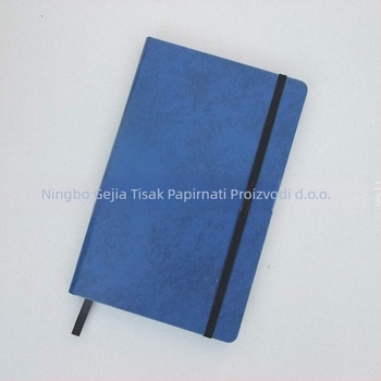 Bilježnica s gumicom i vezanjem na nit | Korica od PU / kože / kožnoga papira | Unutarnji papir 70 g | Unutarnji materijal: dvostrano ljepljivi papir | Model GJ03053