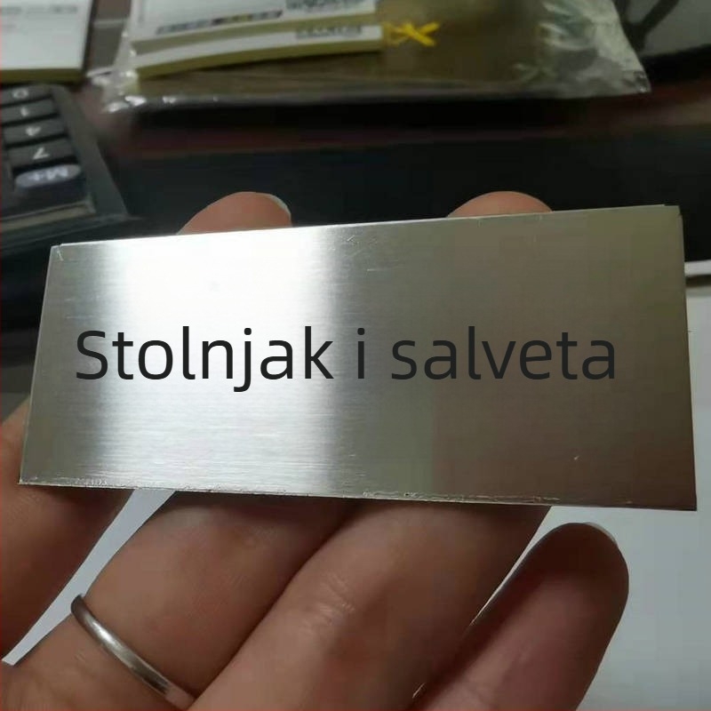 Prilagođene metalne pločice i natpisi — nehrđajući čelik i aluminij, sitotisak ili graviranje, sveobuhvatna rješenja za sigurnost, vozila i namještaj