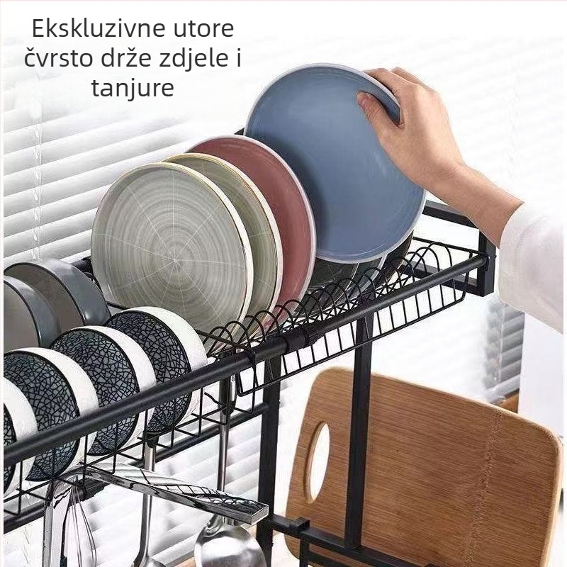 Izvlačni stalak za odvodnju posuđa na kuhinjskom pultu, metalna žičana konstrukcija, moderni minimalistički dizajn