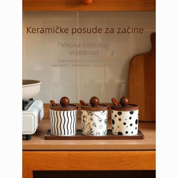 Keramički set posuda za začine sa solnicama, paparicama i žlicom – lagani luksuz za kuhinju