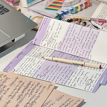 Bilježnica s karikaturnim stilom, nije ljepiva, bez IP licence, generička marka